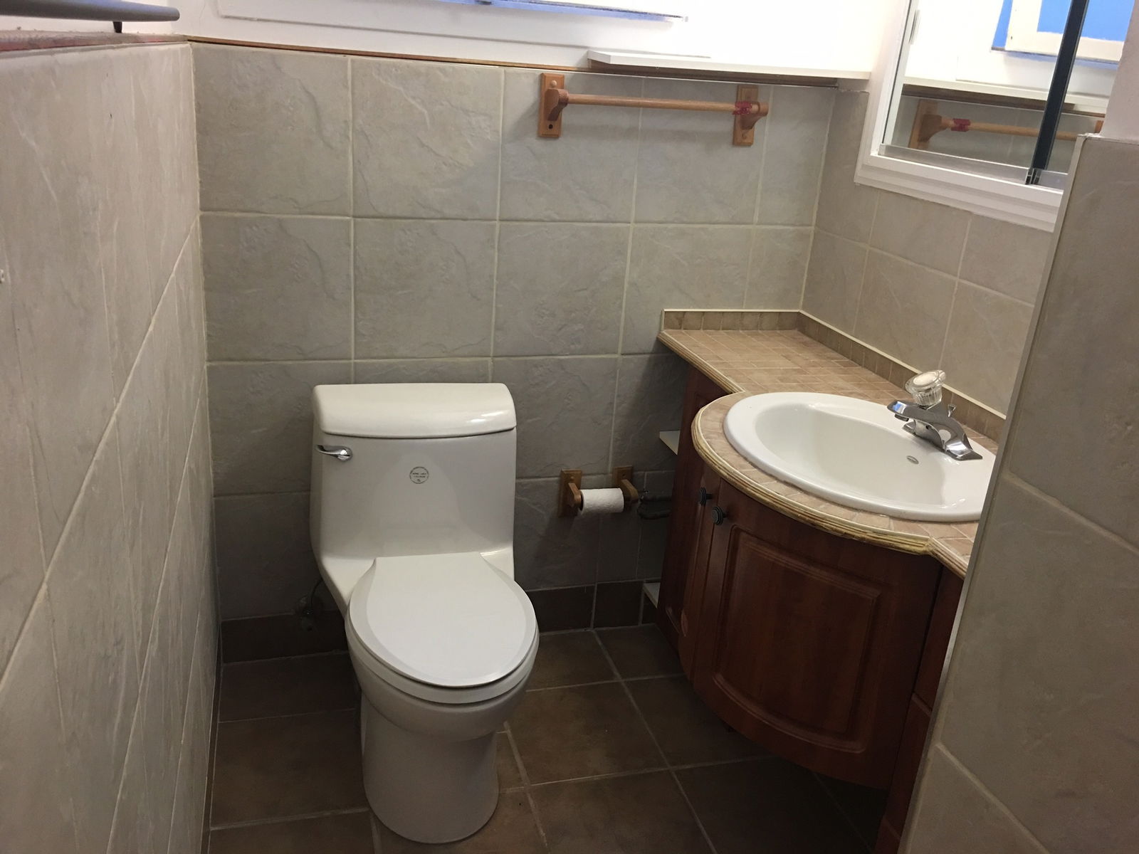 Colocación Montréal 256111