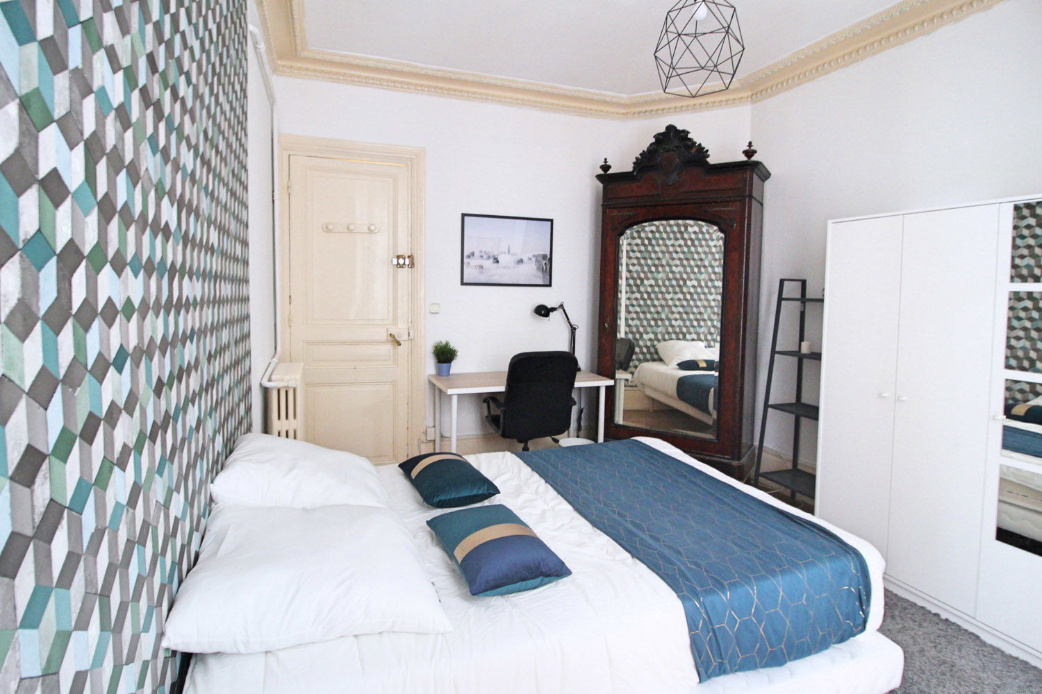 Kolokation Paris 235275