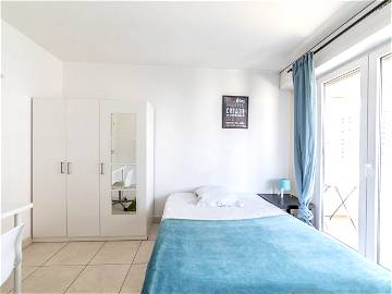 Roomlala | Angenehmes Und Komfortables Zimmer – 15 M² – ST36