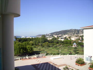 Entire Home Antibes 137779-4