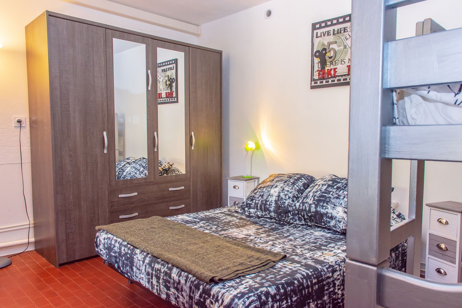 Estudio Independiente Hyères 229384