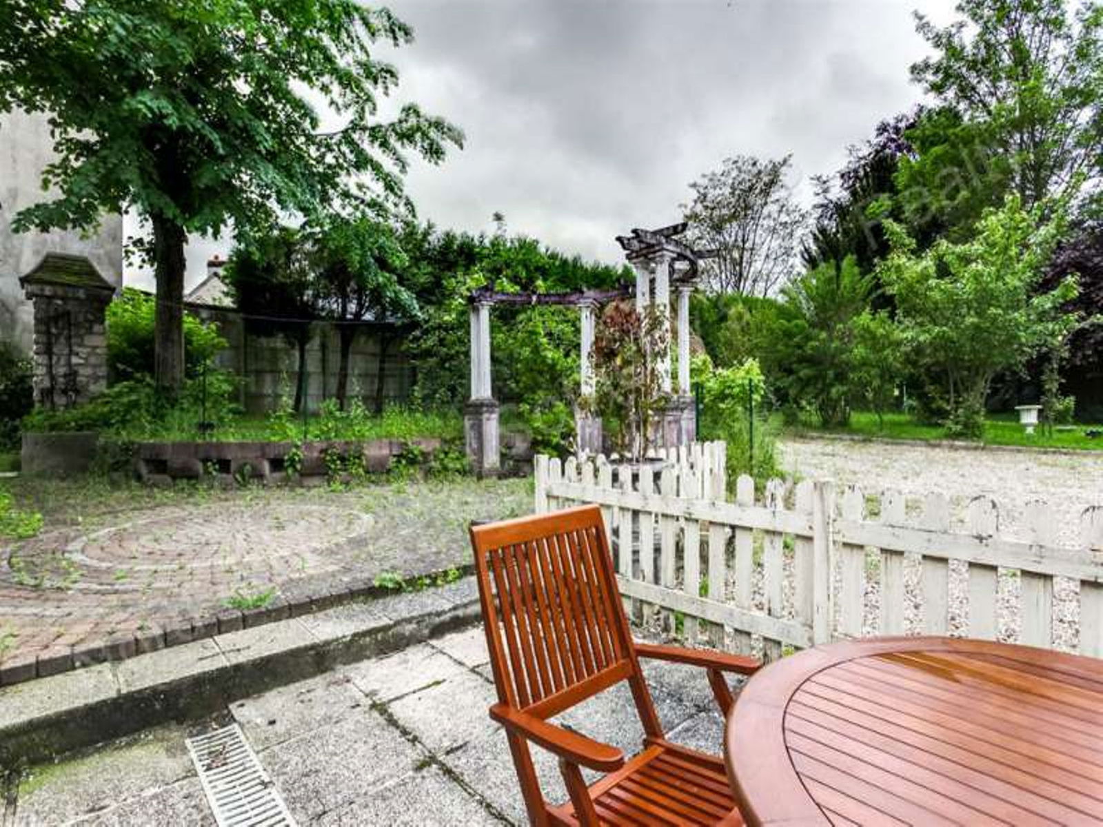 Estudio Independiente Pont-Sainte-Maxence 186430