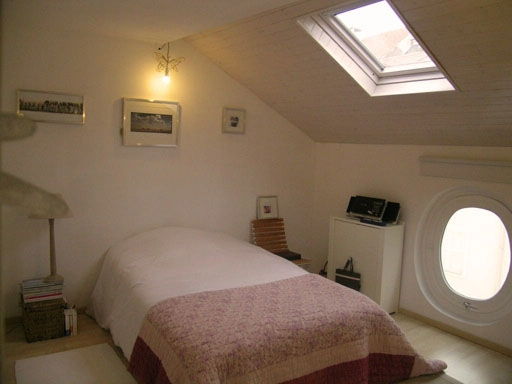 Niezależne Studio suresnes 168