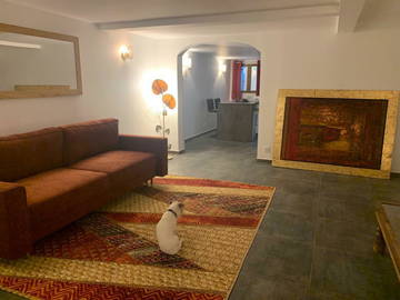 Roomlala | Apartament 80m2 na antresoli mojej nieruchomości, umeblowany