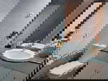 Homestay Barcelona 589847-8