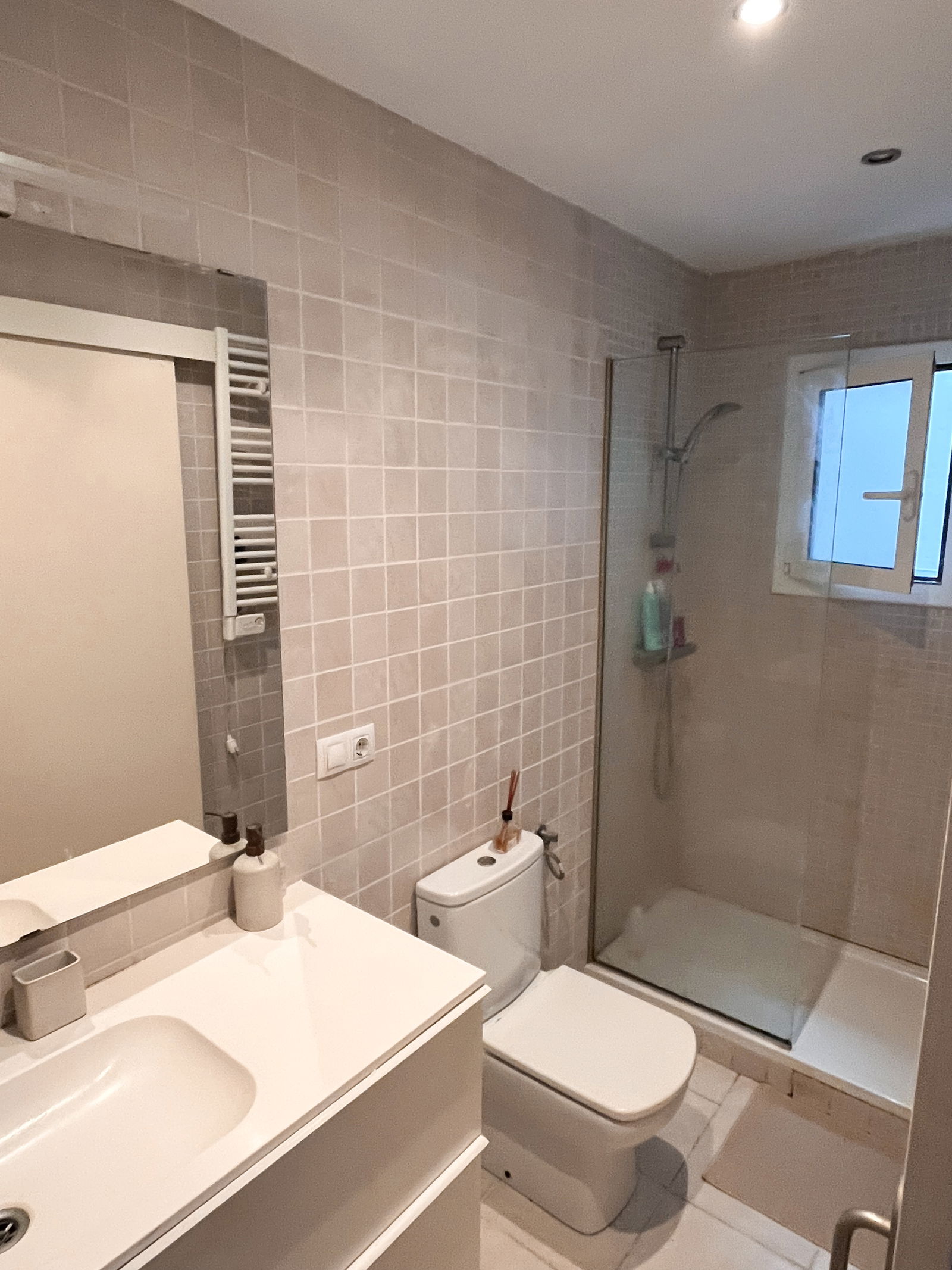 Niezależne Studio Barcelona 481120