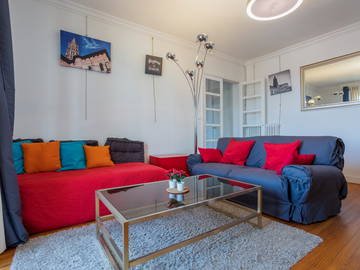 Roomlala | Apartament T4 Confort Compans