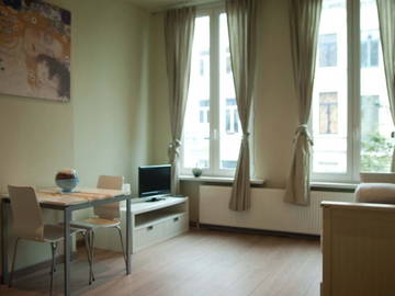 Roomlala | Apartament umeblowany w całości