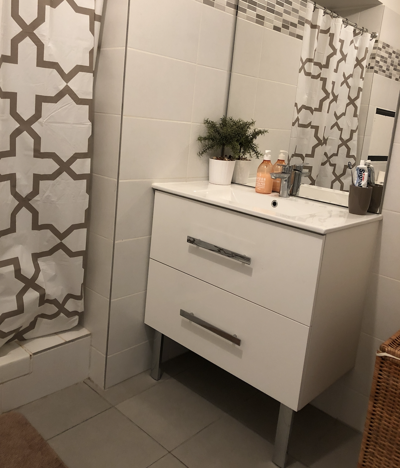 Niezależne Studio Thiais 243190