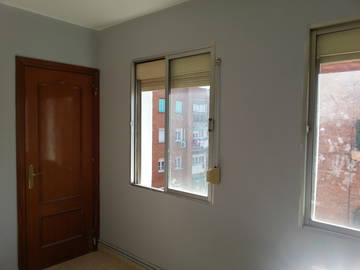 Roomlala | Apartament z trzema sypialniami