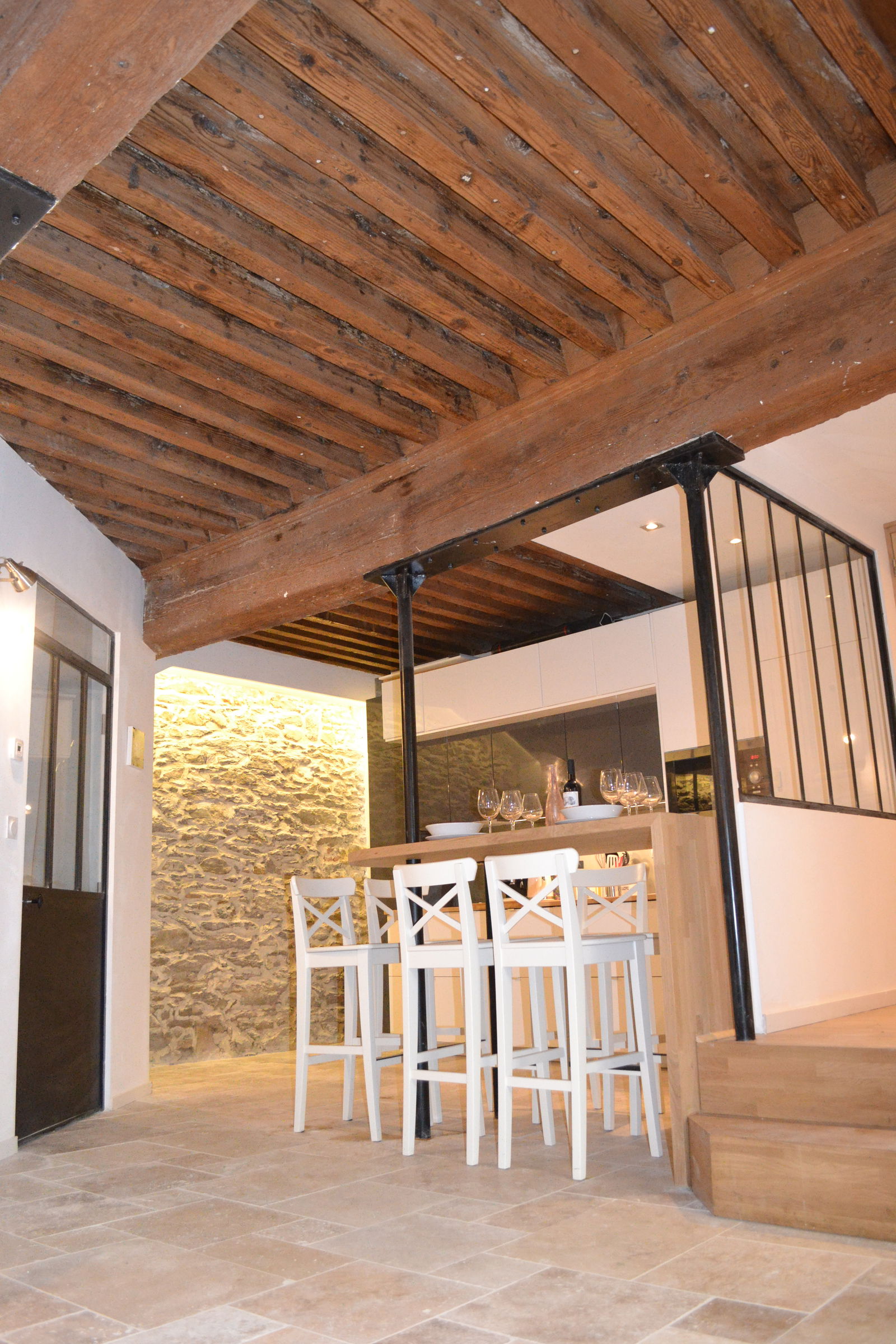 Estudio Independiente Lyon 466808