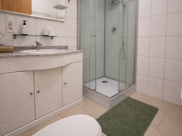 Logement Entier Saint-Louis 660119-7