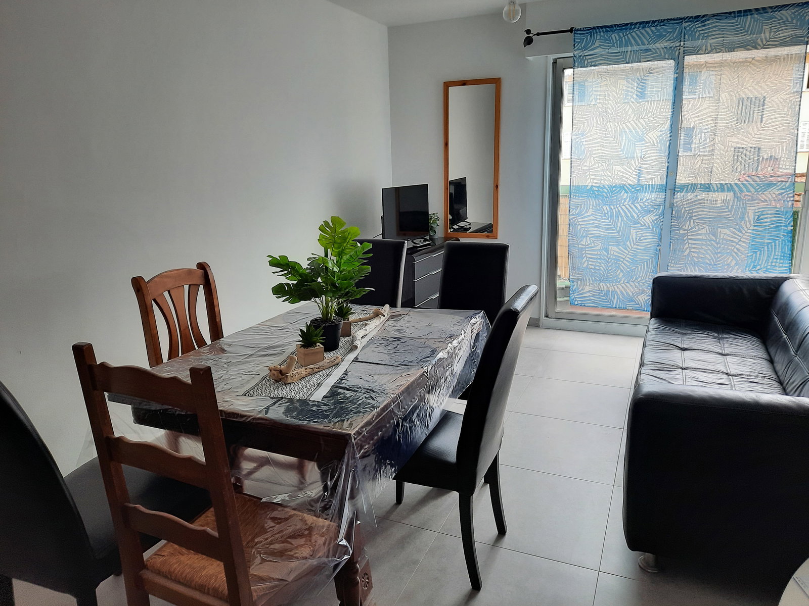 Colocación Nice 664116