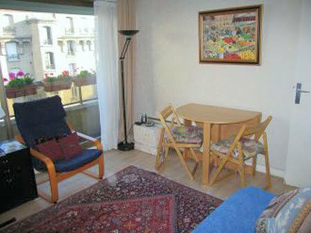 Estudio Independiente Paris 234468