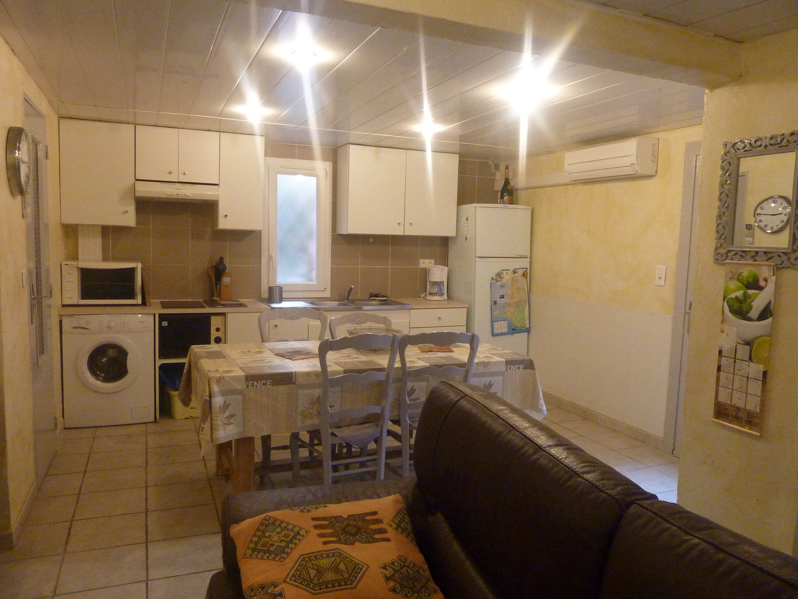 Estudio Independiente Six-Fours-les-Plages 64123