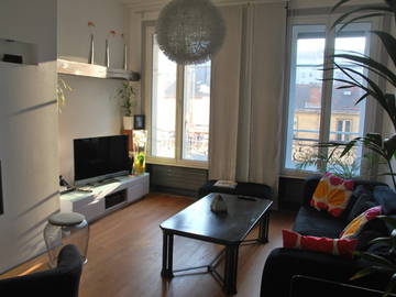 Roomlala | Apartamento charmoso para alugar em Lyon