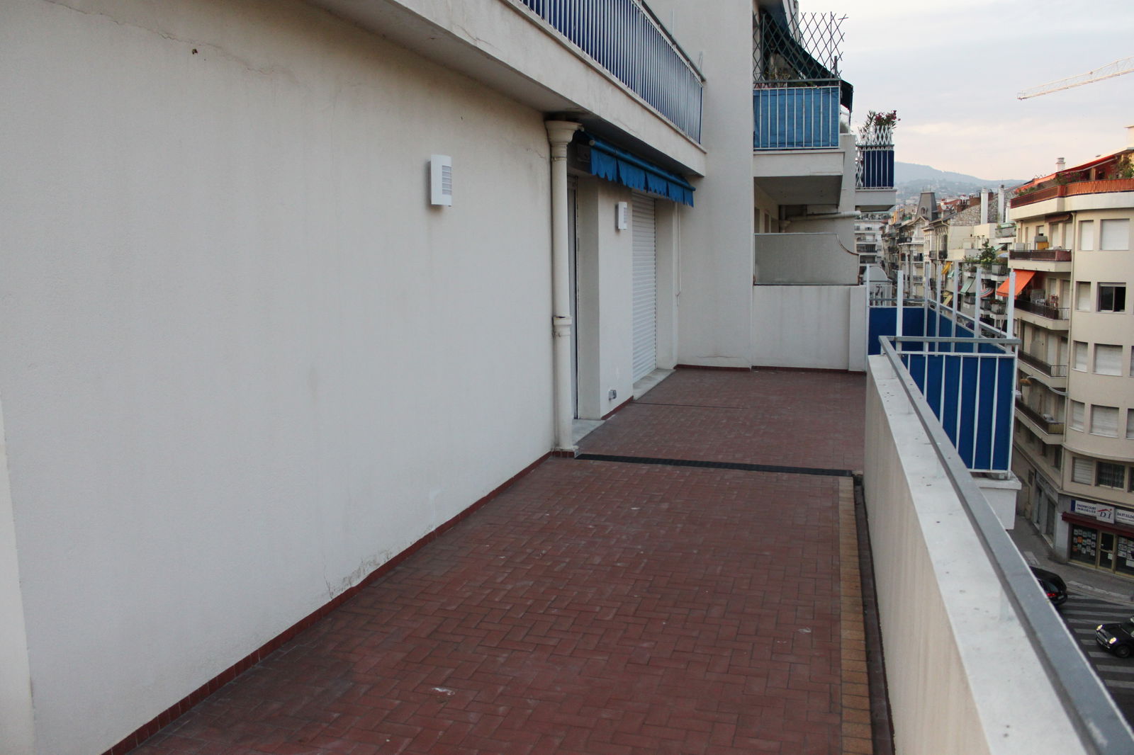 Colocación Nice 142096