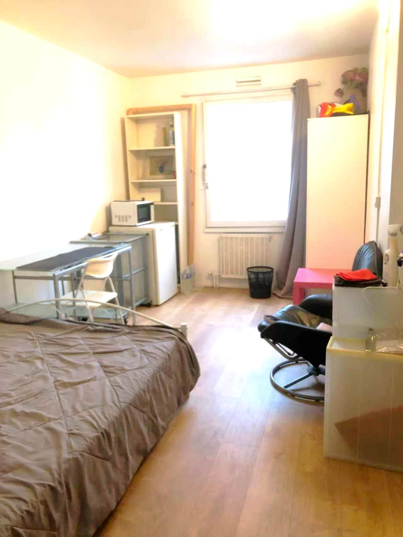 Colocación Créteil 654113