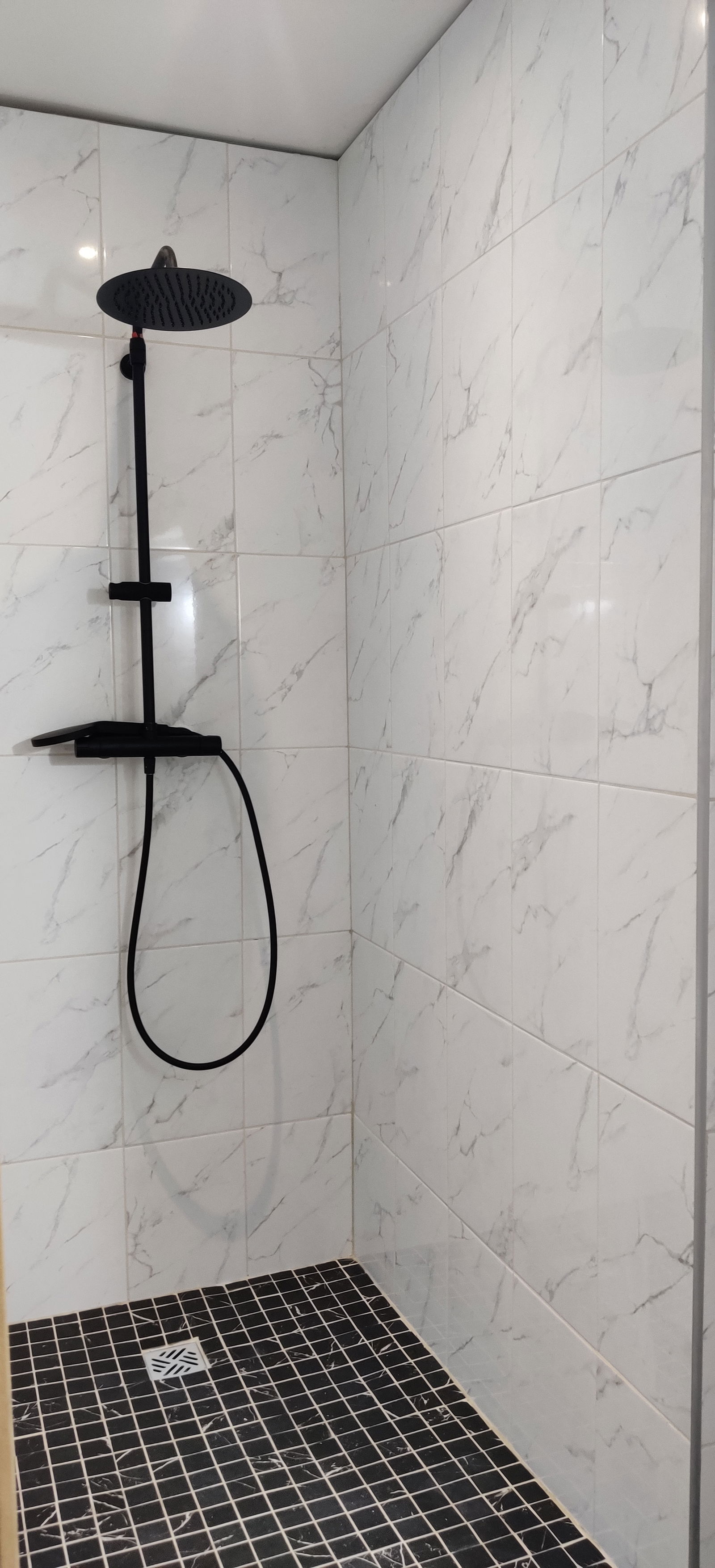 Colocación Charleroi 251667