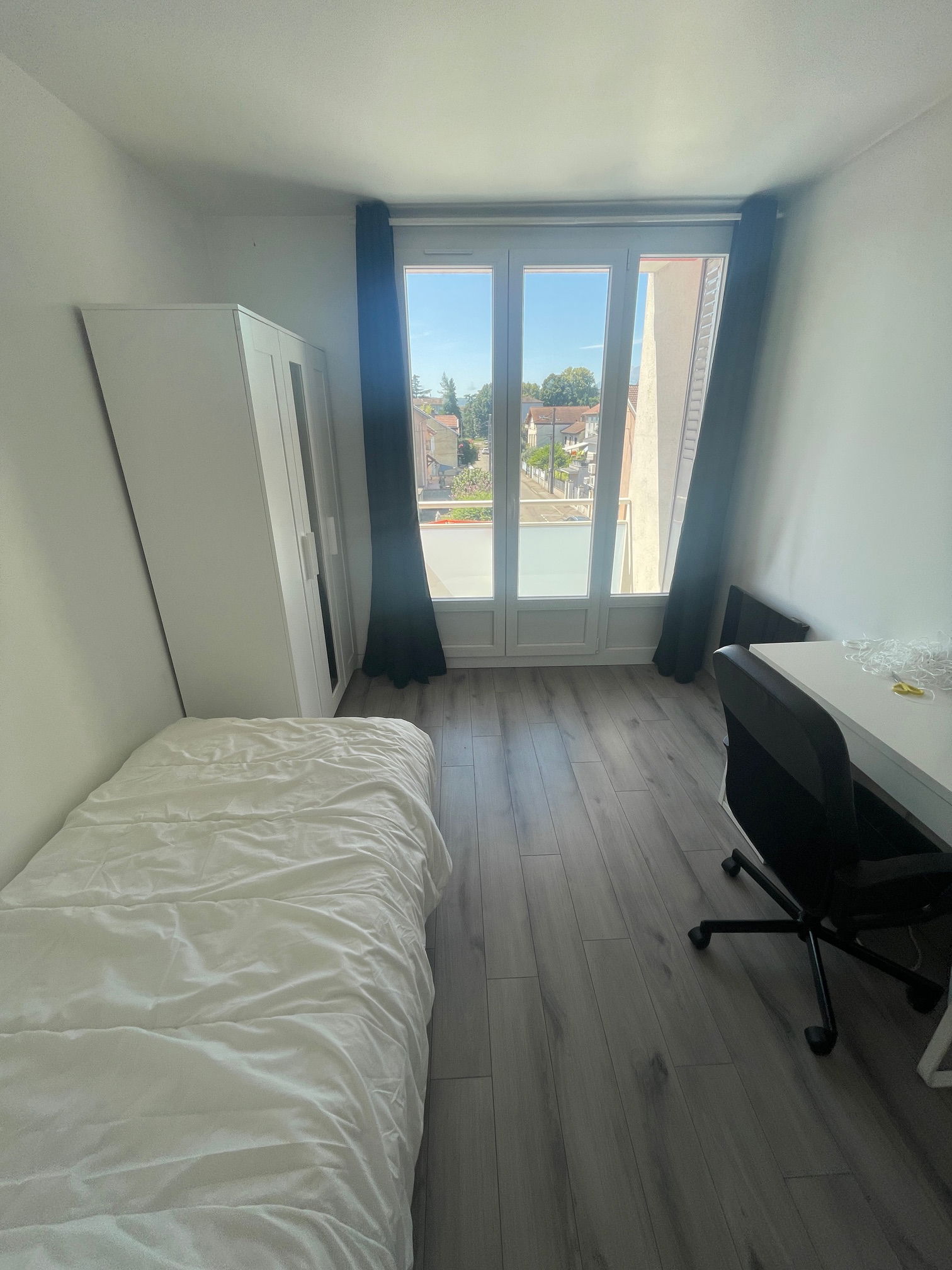 Colocación Saint-Martin-d'Hères 581015