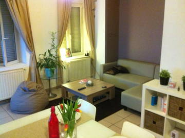 Roomlala | Apartamento compartilhado de 3 quartos em Lyon