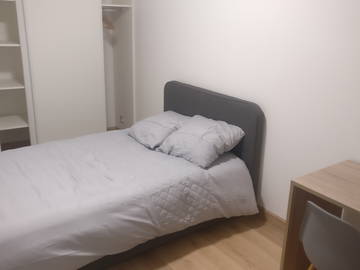 Roomlala | Apartamento compartilhado de 4 quartos perto de Rer A Noisy Champs - perto de Ca