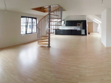Roomlala | Apartamento compartilhado em um excelente loft de 2 quartos