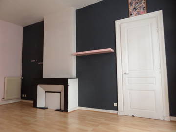 Roomlala | Apartamento compartilhado em um prédio de hipercentro de 3 cômodos em um edifício burguês