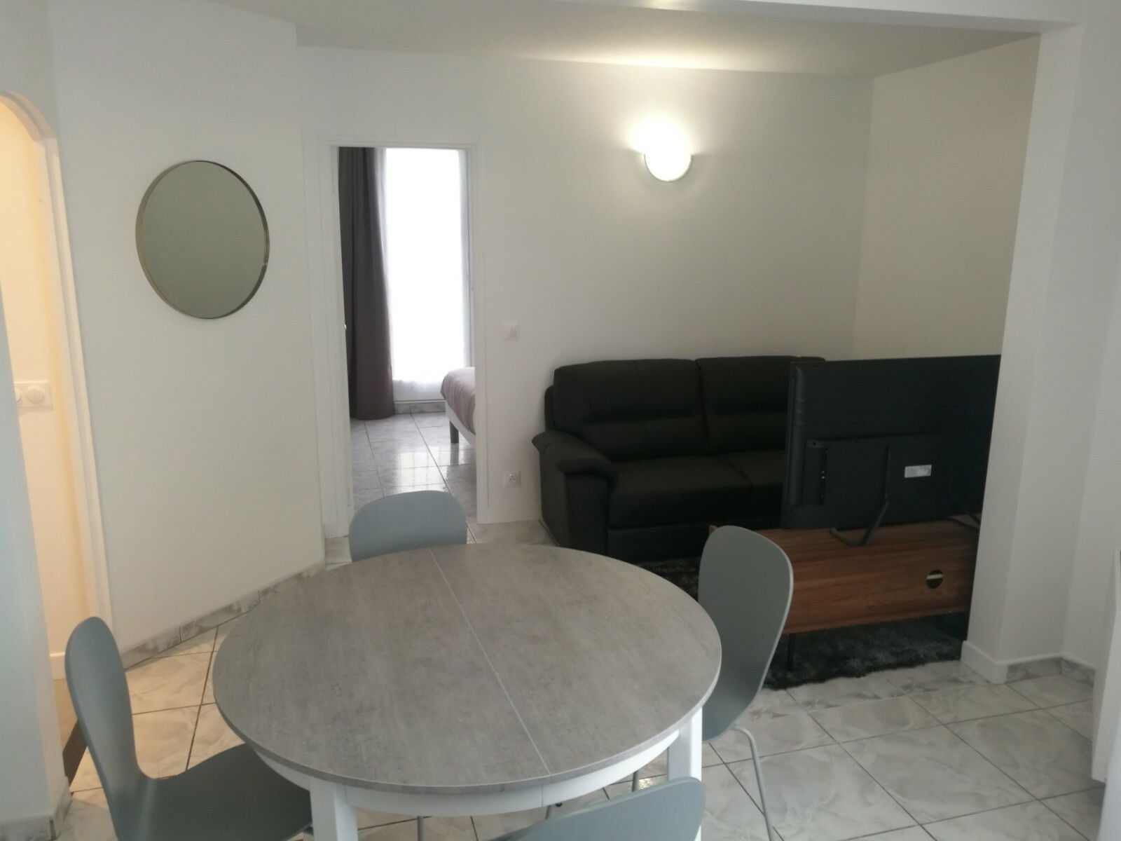 Colocação Saint-Denis 239342