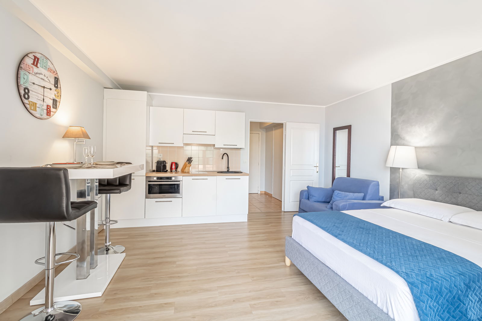 Estudio Independiente Beausoleil 214689