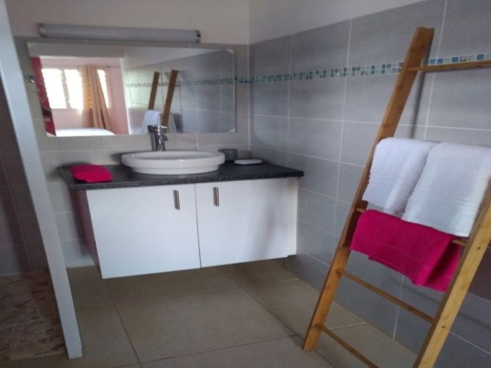 Estudio Independiente Petit Bourg 232789