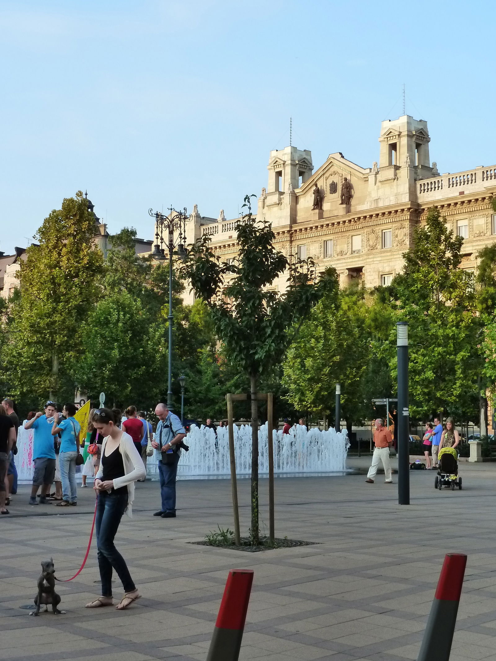 Estudio Independiente Budapest 19496
