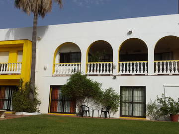 Roomlala | Apartamento enorme em uma vila 