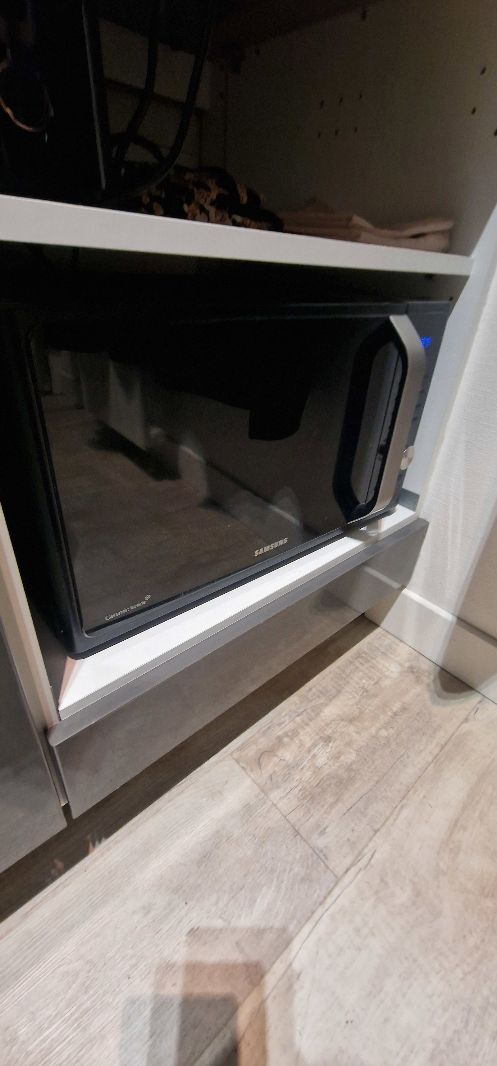 Toda La Casa Saumur 660820