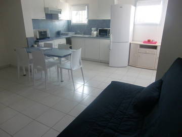 Roomlala | Apartamento independente de 2 quartos para alugar em uma villa