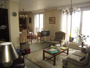 Roomlala | Apartamento localizado em Saint-Gratien