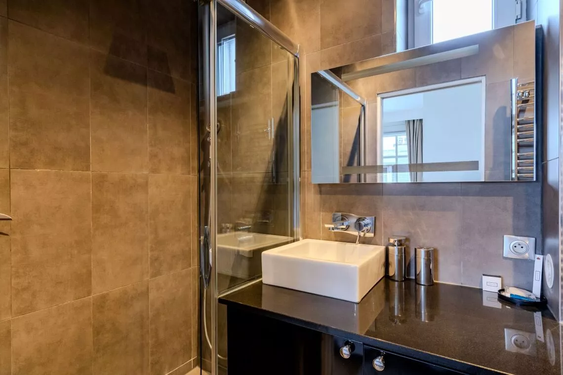Alojamento Inteiro Paris 678334