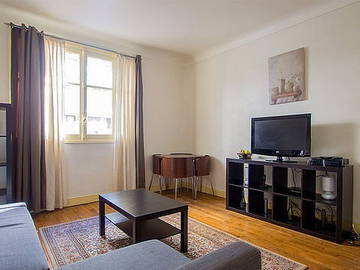 Roomlala | Apartamento Mobilado Tipo T2 Bem Localizado