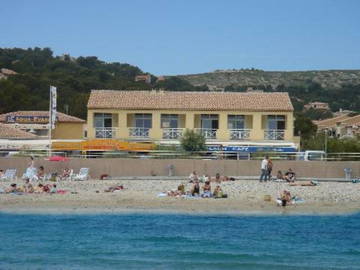 Roomlala | Apartamento mobiliado de 2 quartos para alugar em Carry-Le-Rouet Plage