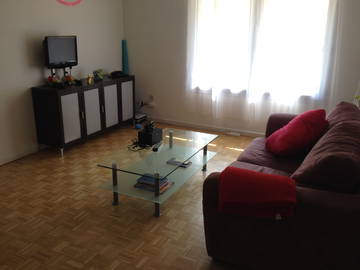 Roomlala | Apartamento mobiliado de 3 quartos com todas as comodidades modernas para alugar no centro de Lyon 