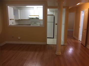 Roomlala | Apartamento no subsolo, entrada separada!