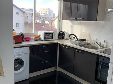 Roomlala | Apartamento ou quarto para alugar em julho e agosto