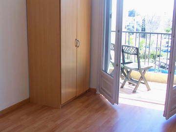 Roomlala | Apartamento para alugar em casa de morador