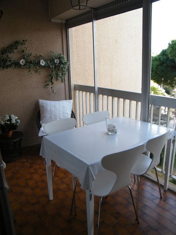 Estúdio Independente Hyères 19034