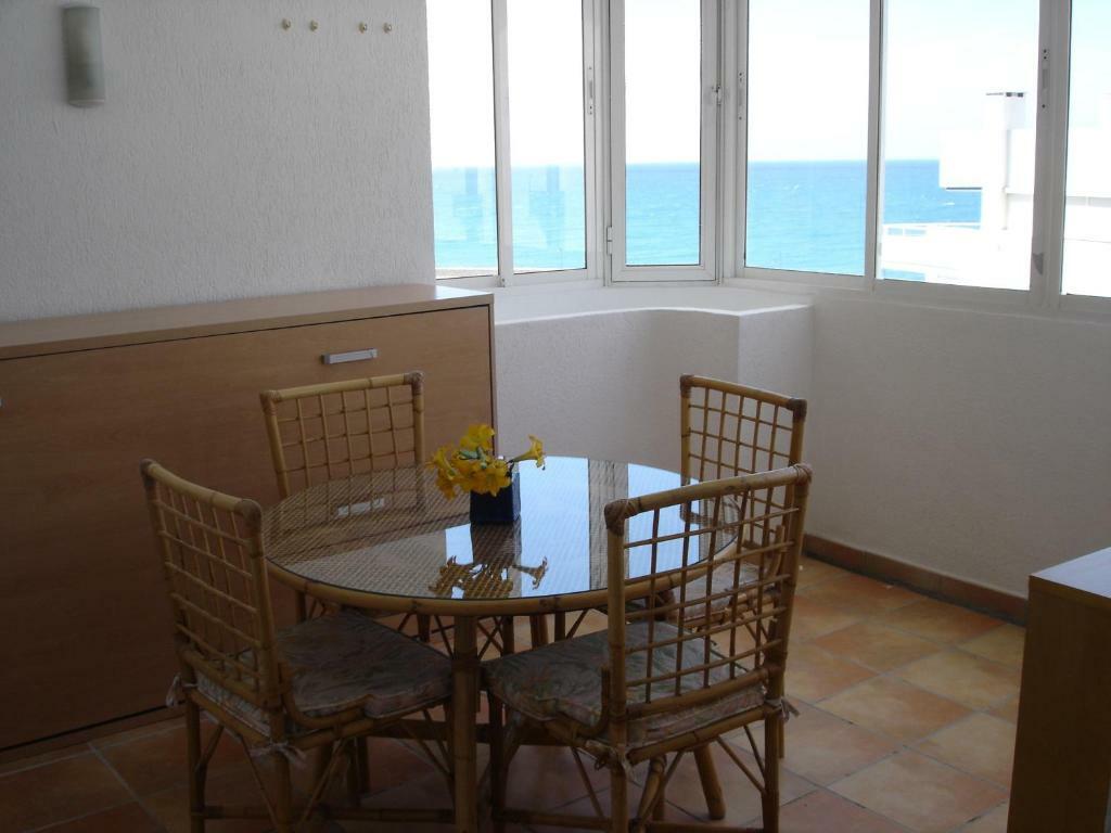 Estudio Independiente Estepona 238211