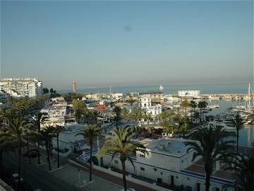 Roomlala | Apartamento Puerto Marítimo Estepona