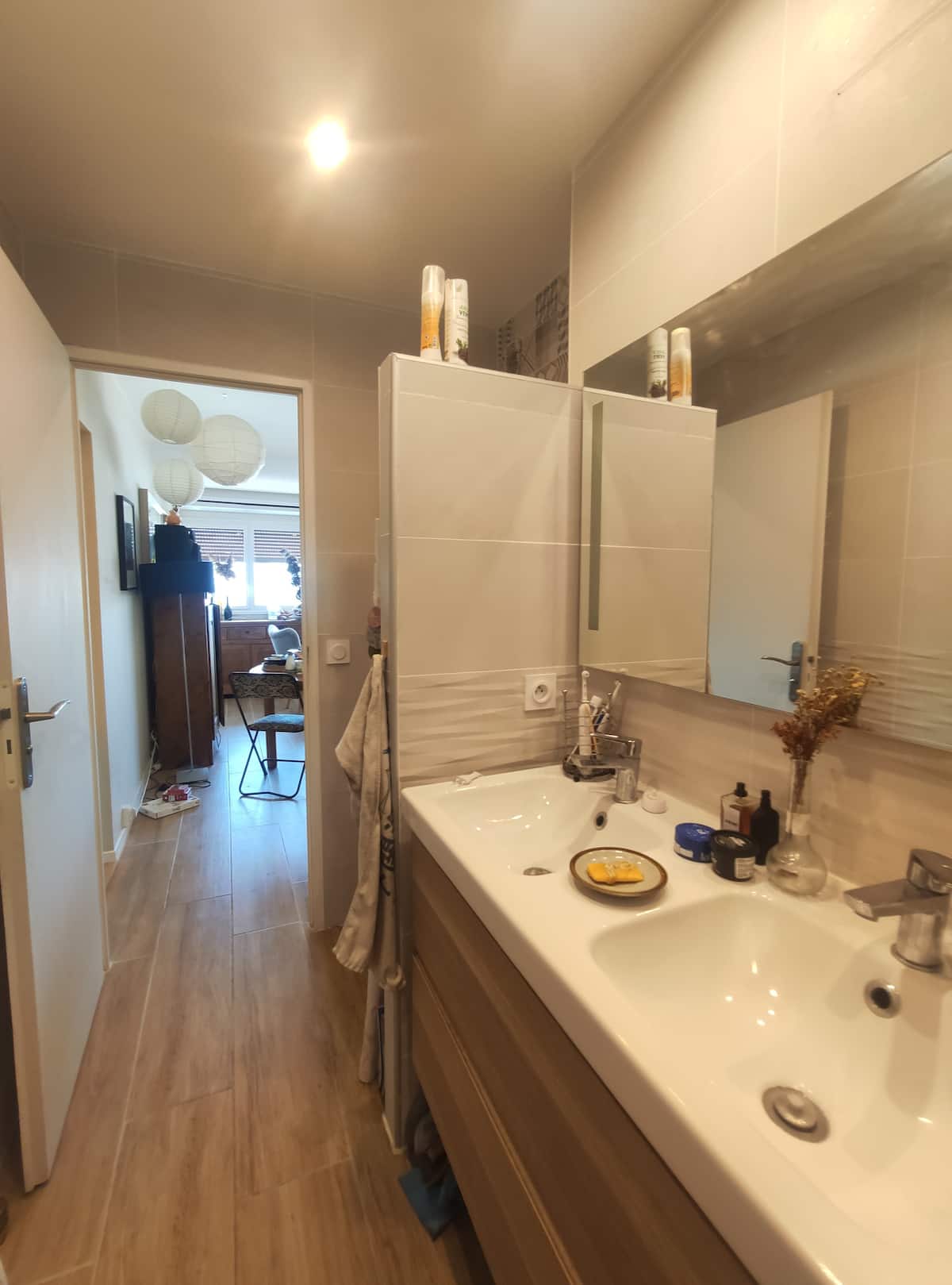 Quarto Em Casa Do Anfitrião Villeurbanne 658986