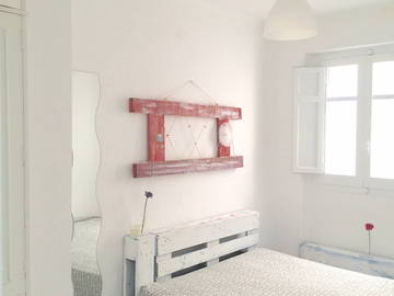 Roomlala | Apartamento semi-reformado, muito limpo!