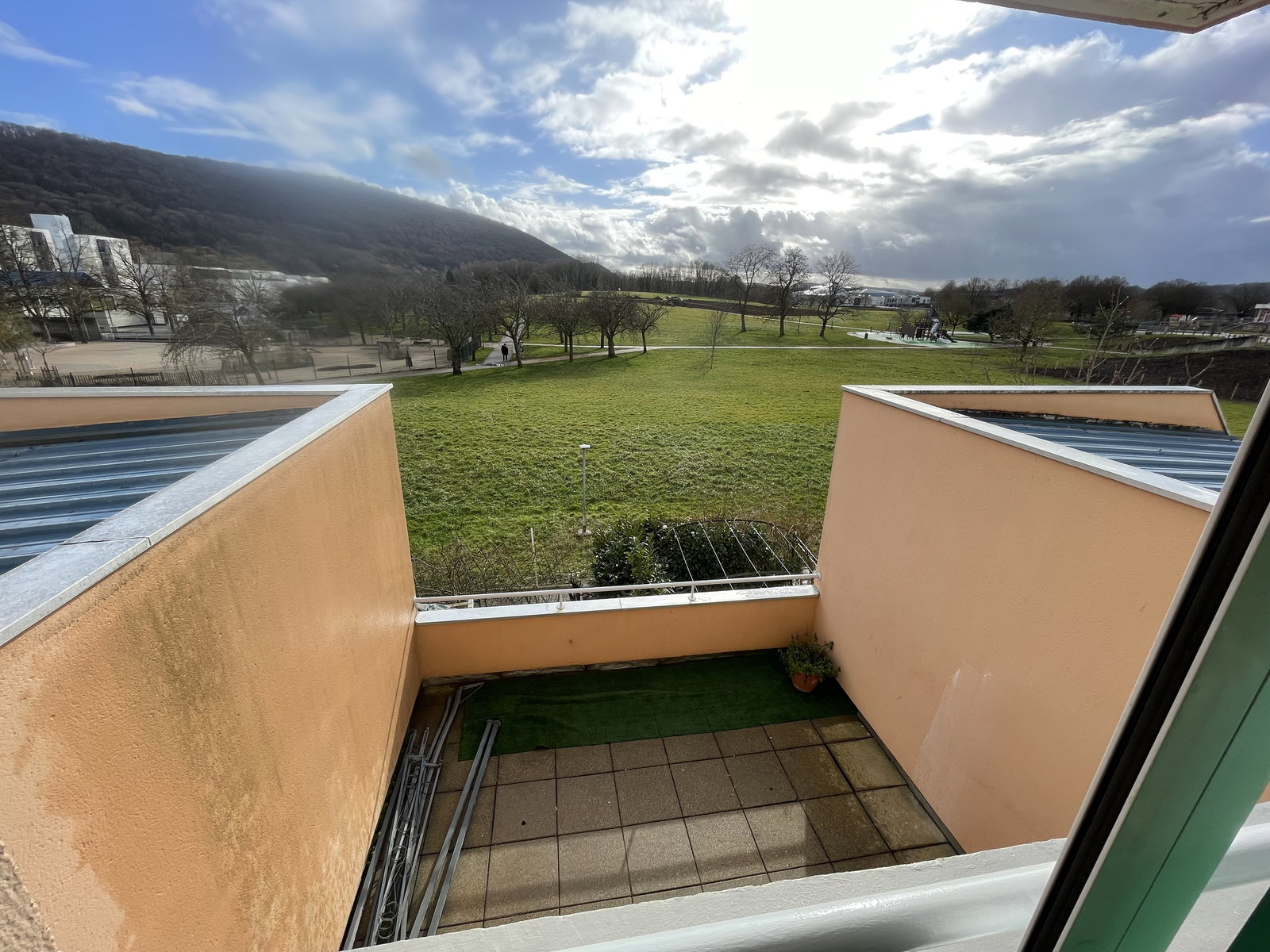 Colocação Besançon 659511