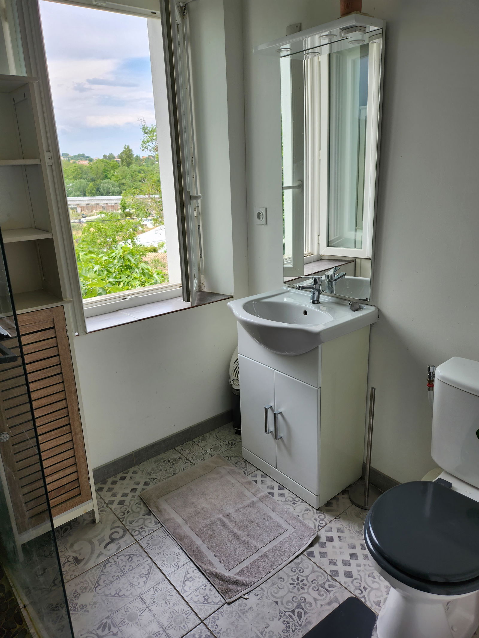 Entire Home Saint-Christol-lès-Alès 239361